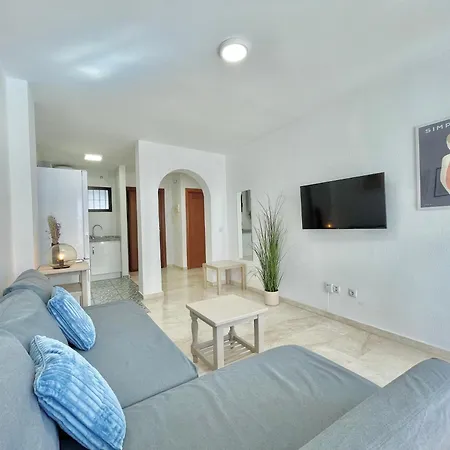 Apartamento Lafrenchtouch - Centrico Con Piscina Junto Al Tren