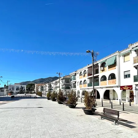 Lafrenchtouch - Centrico Con Piscina Junto Al Tren Apartamento Benalmádena