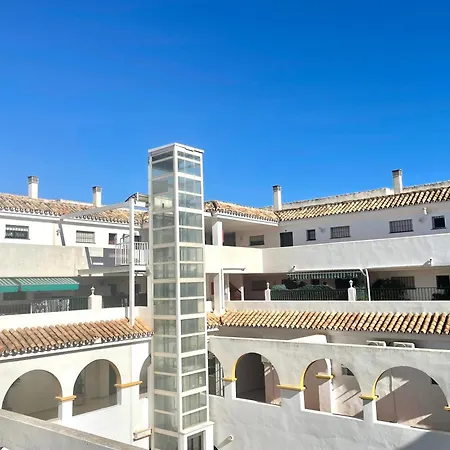 Apartamento Lafrenchtouch - Centrico Con Piscina Junto Al Tren *