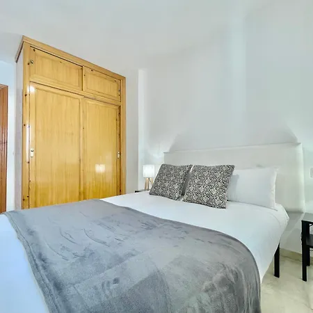 Lafrenchtouch - Centrico Con Piscina Junto Al Tren Apartamento Benalmádena